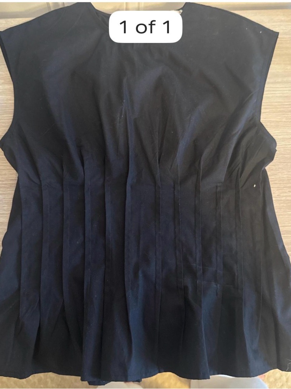 Abercrombie & Fitch Black Pleated Midi Top